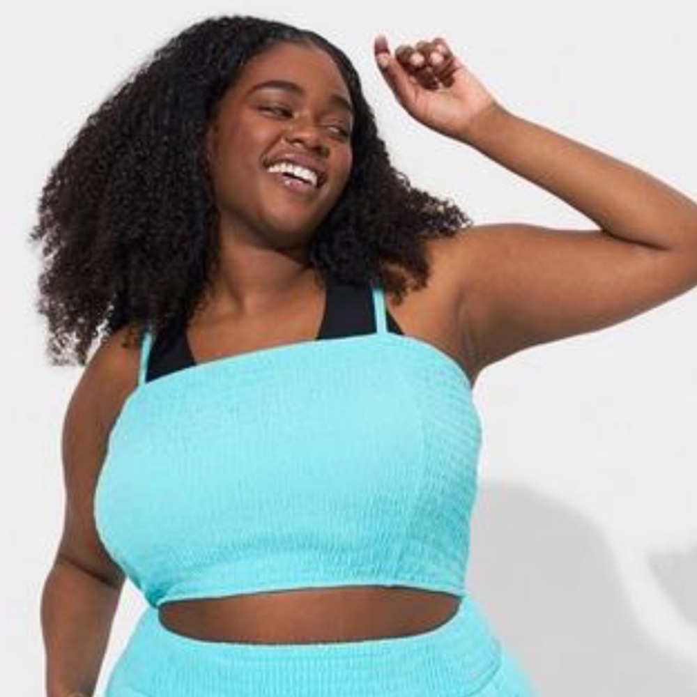 NWOT! TORRID blue smocked crop top, 0X, L, 12.